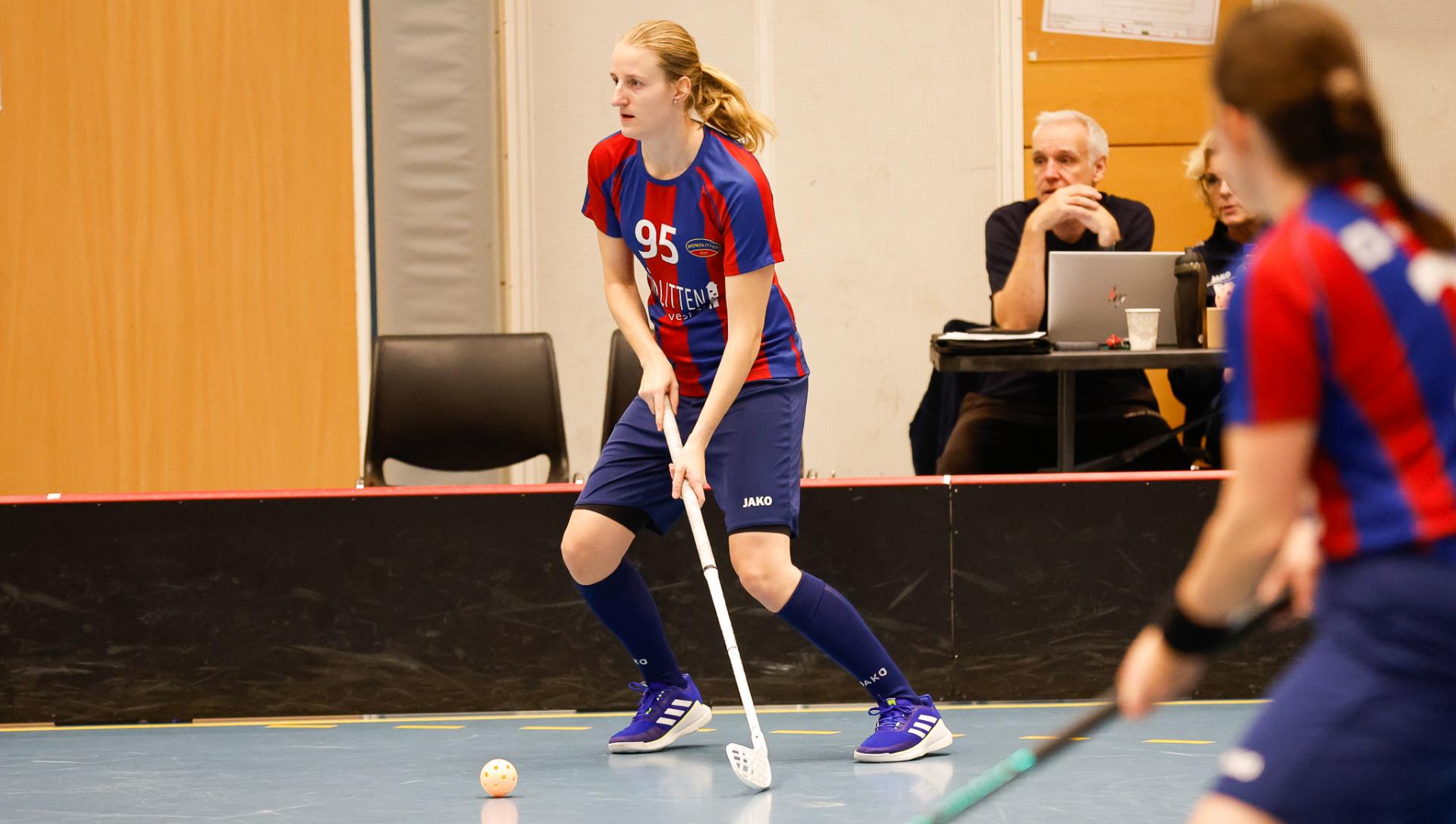 Bilder fra eliteserien for kvinner og oppgjøret mellom Monolitten og Stavanger 22. november 2025.