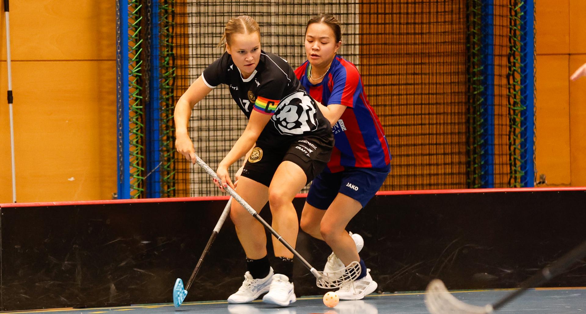 Bilder fra eliteserien for kvinner og oppgjøret mellom Monolitten og Stavanger 22. november 2025.