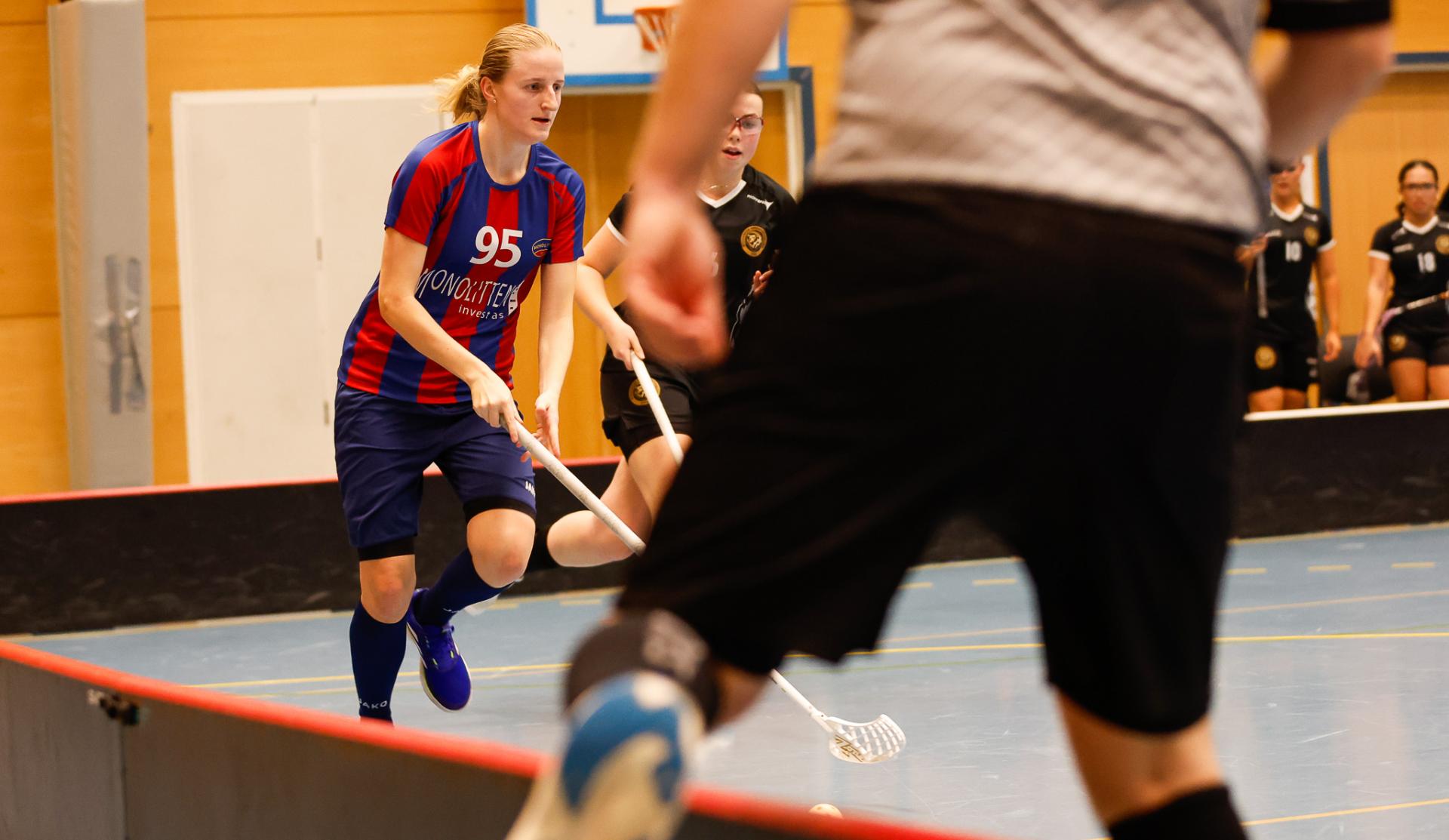 Bilder fra eliteserien for kvinner og oppgjøret mellom Monolitten og Stavanger 22. november 2025.