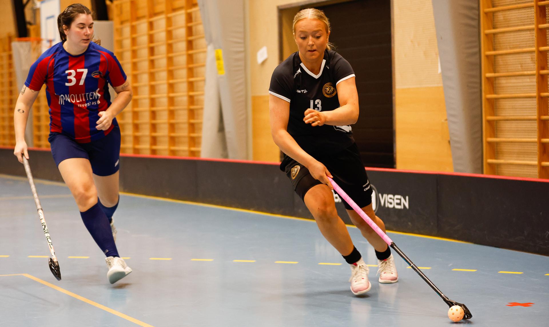 Bilder fra eliteserien for kvinner og oppgjøret mellom Monolitten og Stavanger 22. november 2025.