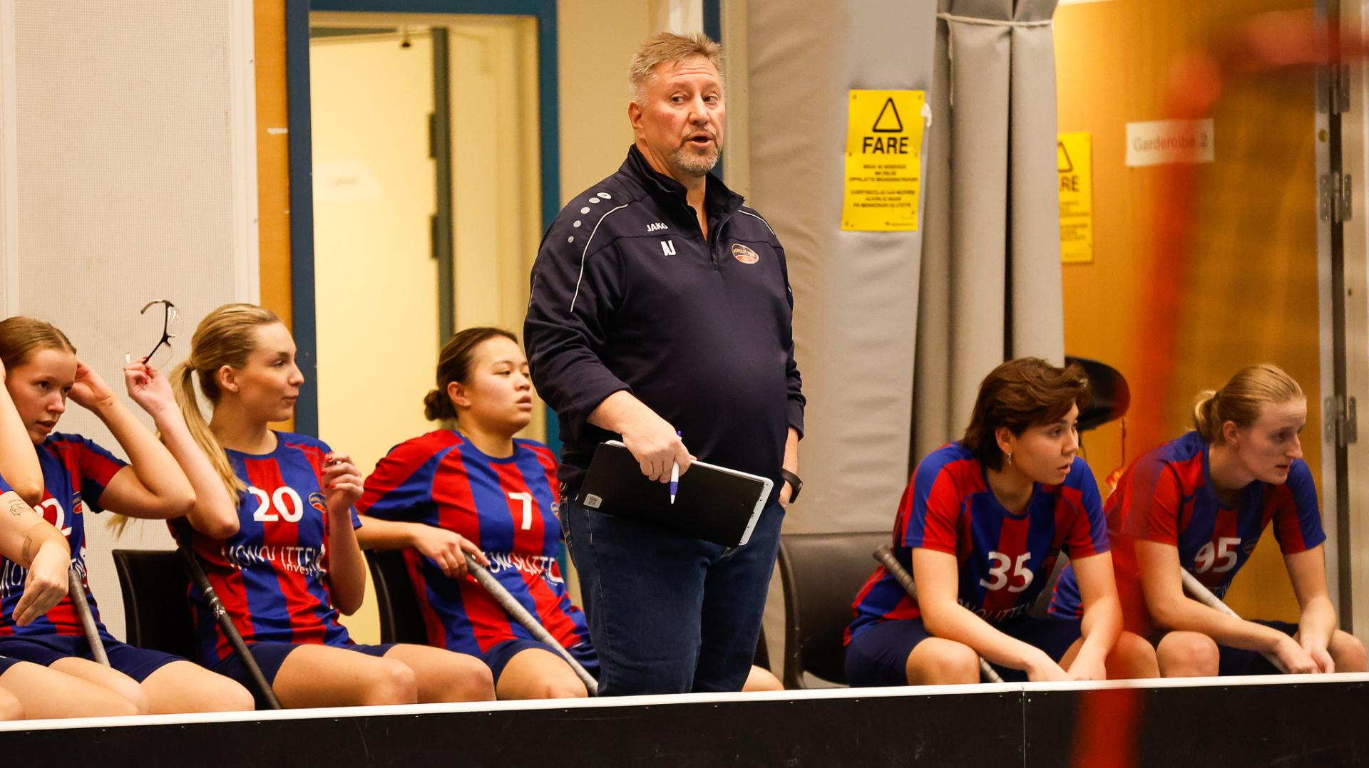 Bilder fra eliteserien for kvinner og oppgjøret mellom Monolitten og Stavanger 22. november 2025.