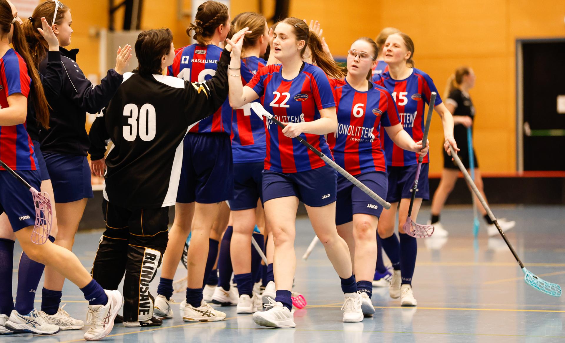 Bilder fra eliteserien for kvinner og oppgjøret mellom Monolitten og Stavanger 22. november 2025.