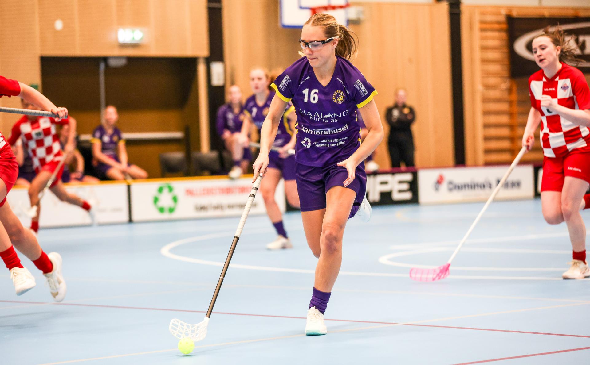 Bilder fra oppgjøret mellom Tunet og Sveiva i eliteserien for kvinner 11. januar 2026.