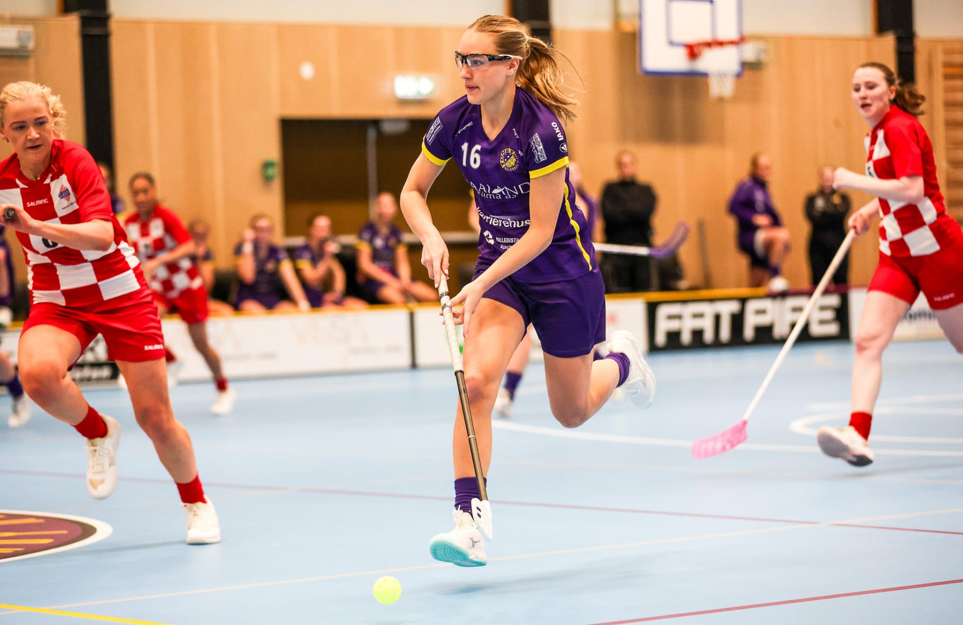 Bilder fra oppgjøret mellom Tunet og Sveiva i eliteserien for kvinner 11. januar 2026.