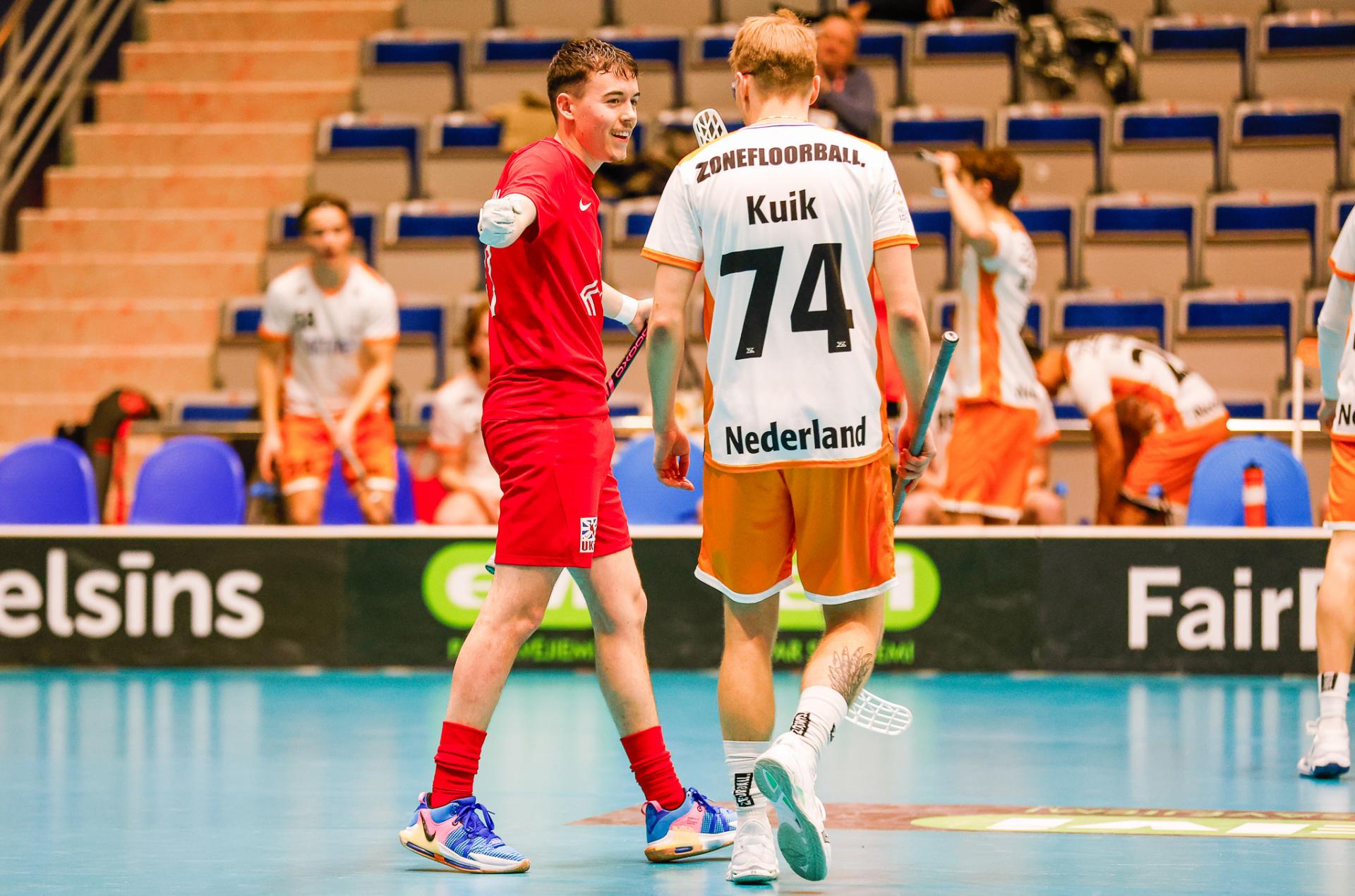 Bilder fra Liepājas Olimpiskais Centrs og VM-kvalifiseringen i 2026 mellom Storbritannia og Nederland 6. februar 2026.