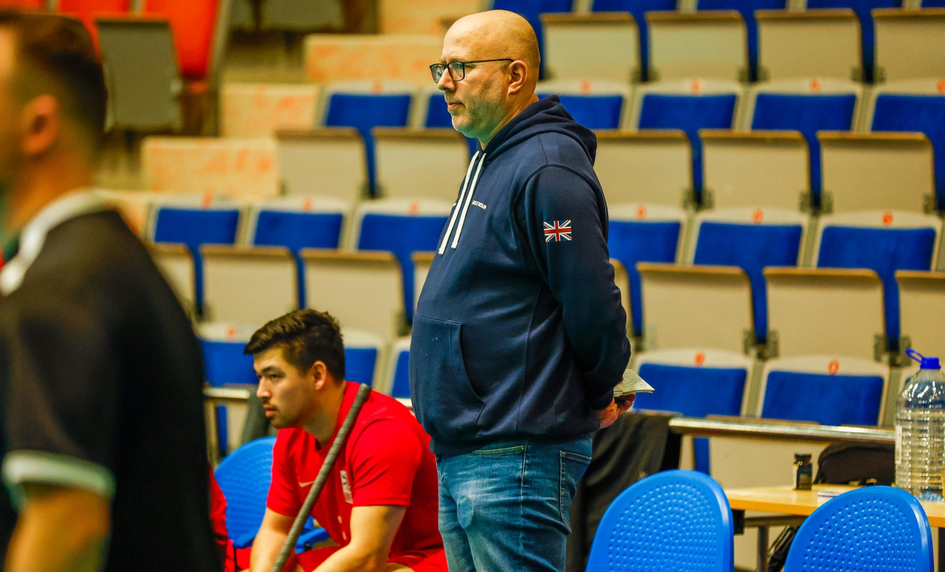 Bilder fra Liepājas Olimpiskais Centrs og VM-kvalifiseringen i 2026 mellom Storbritannia og Nederland 6. februar 2026.