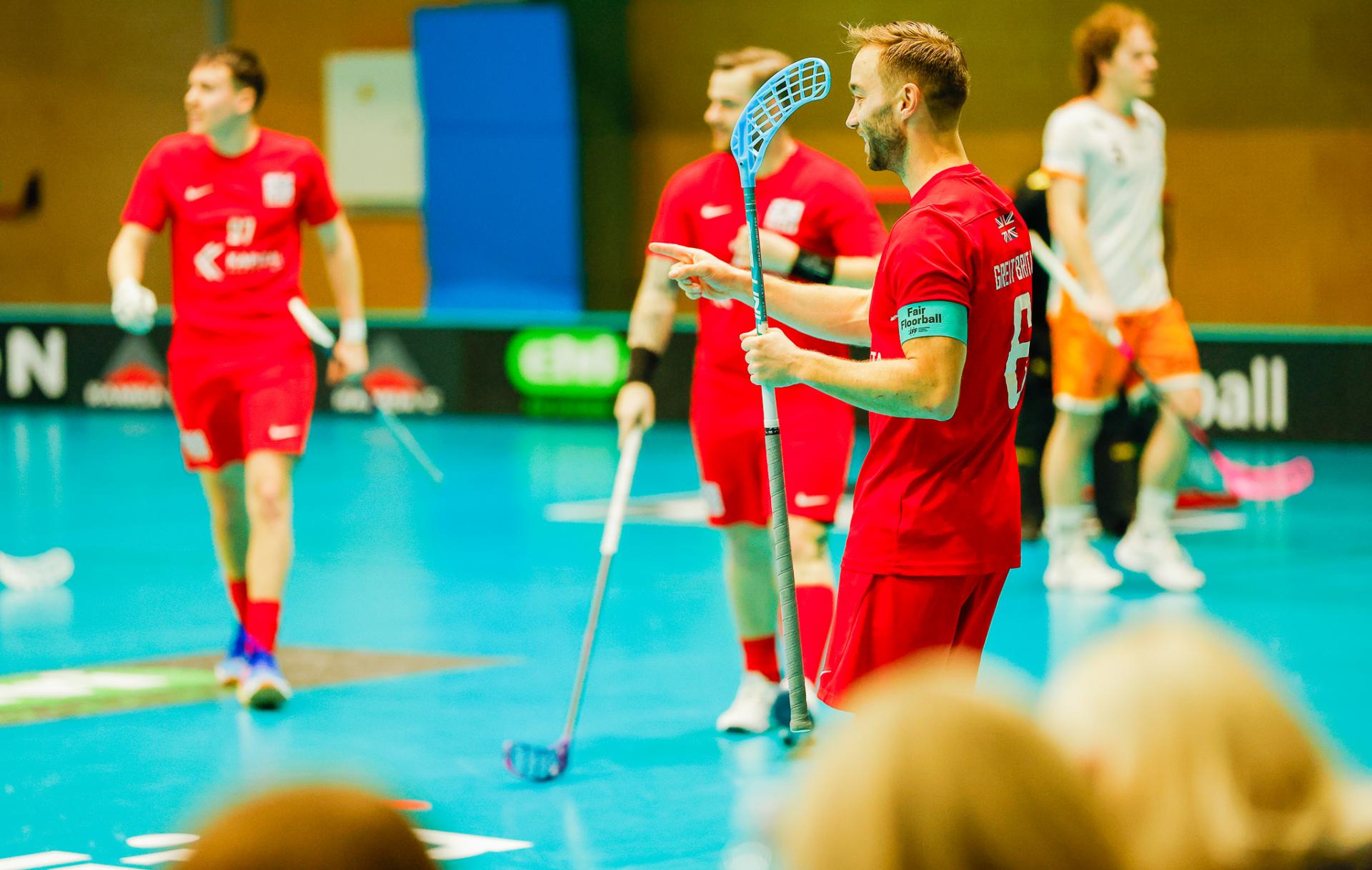 Bilder fra Liepājas Olimpiskais Centrs og VM-kvalifiseringen i 2026 mellom Storbritannia og Nederland 6. februar 2026.