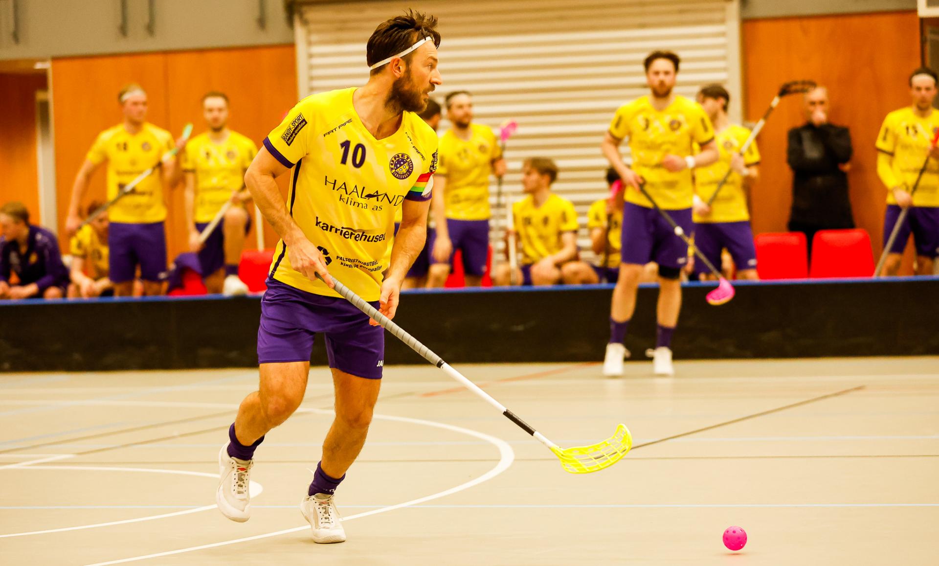 Bilder fra andre semifinalekamp mellom Sveiva og Tunet 23. mars 2026.