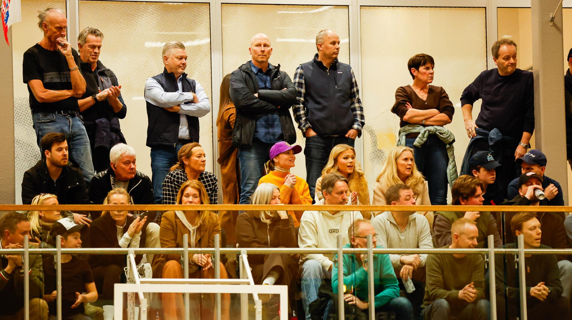 Bilder fra andre semifinalekamp mellom Sveiva og Tunet 23. mars 2026.