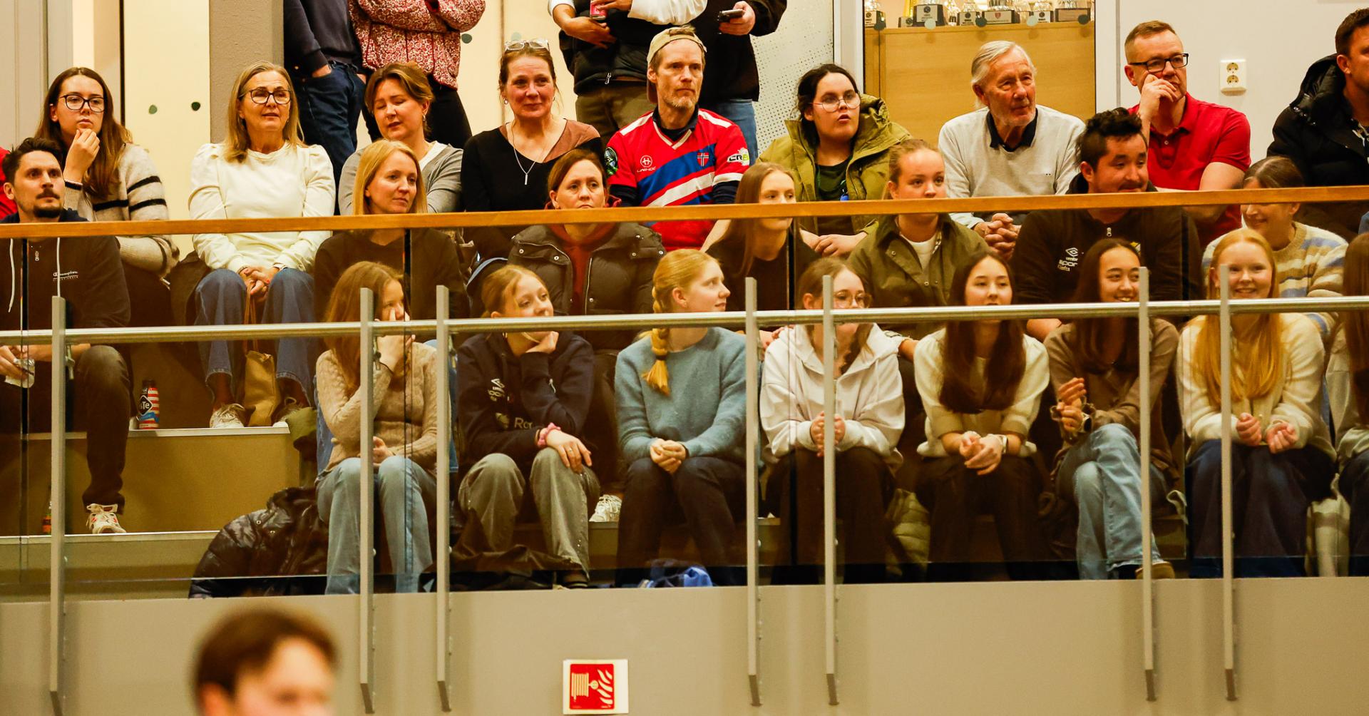 Bilder fra andre semifinalekamp mellom Sveiva og Tunet 23. mars 2026.