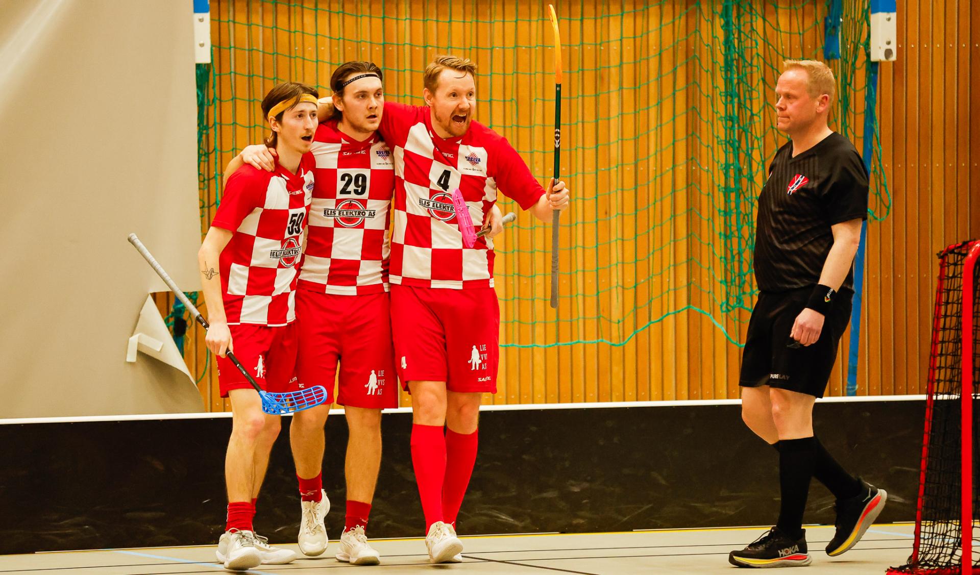 Bilder fra andre semifinalekamp mellom Sveiva og Tunet 23. mars 2026.