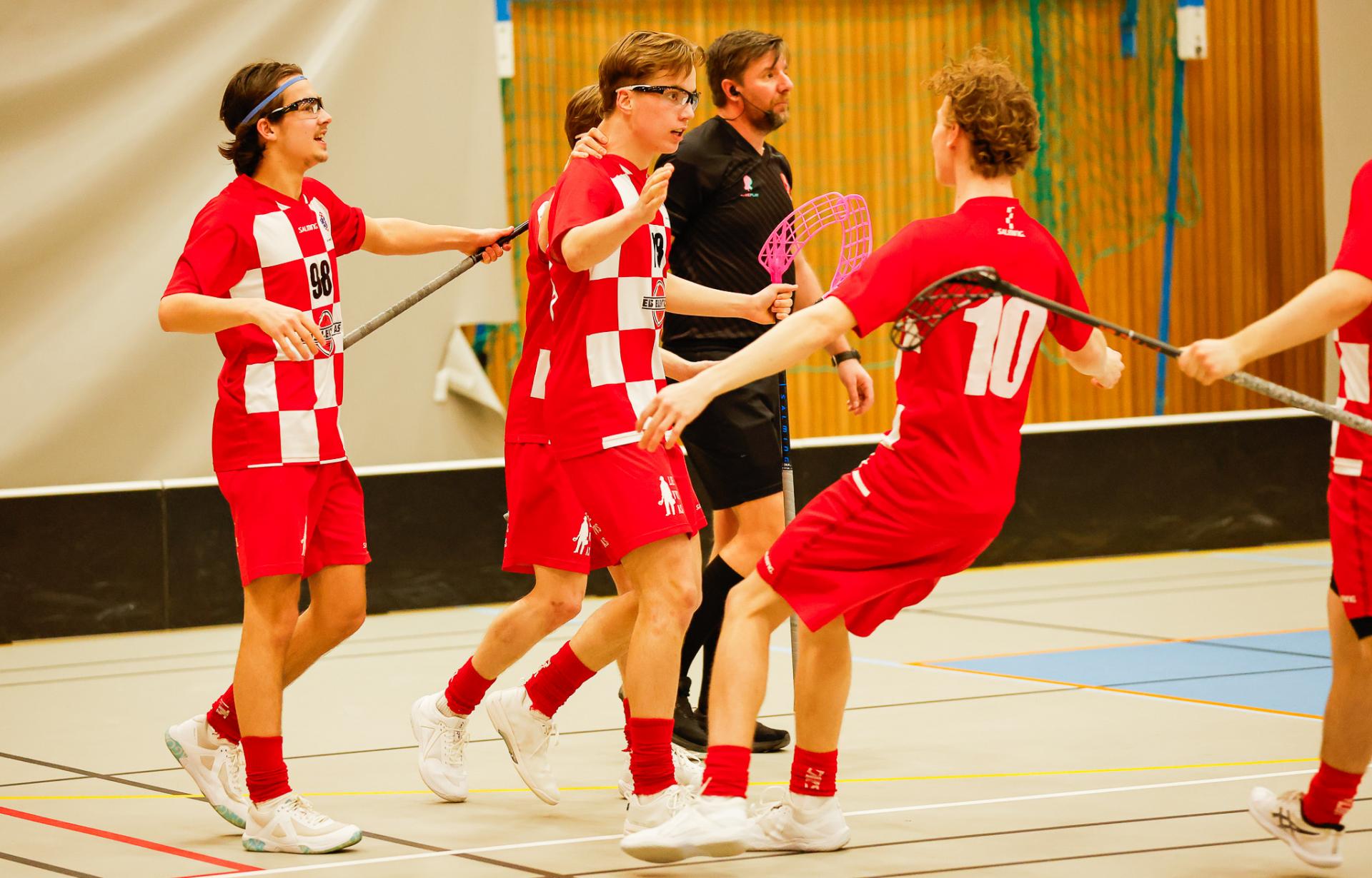 Bilder fra andre semifinalekamp mellom Sveiva og Tunet 23. mars 2026.