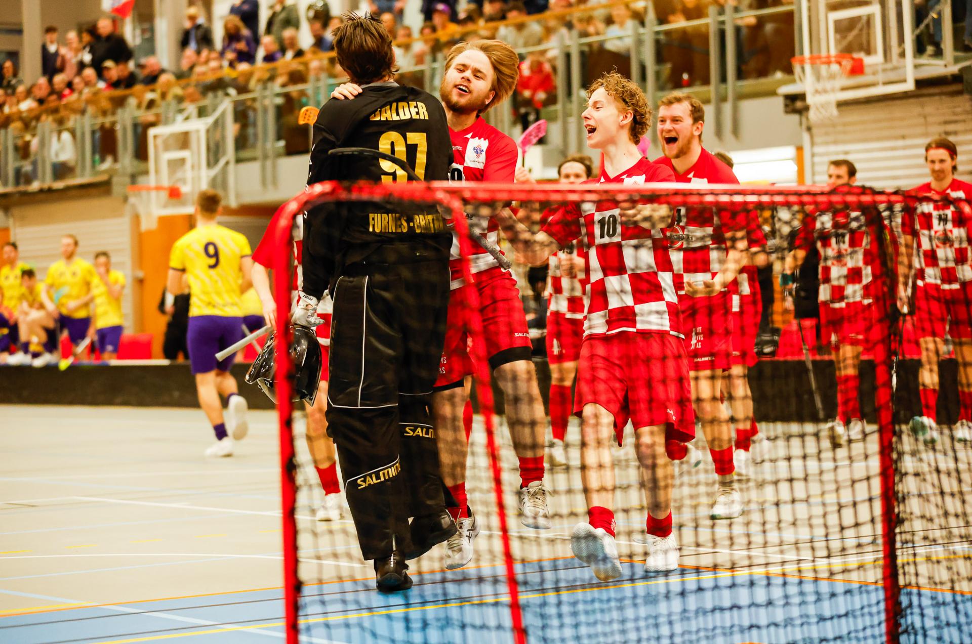 Bilder fra andre semifinalekamp mellom Sveiva og Tunet 23. mars 2026.