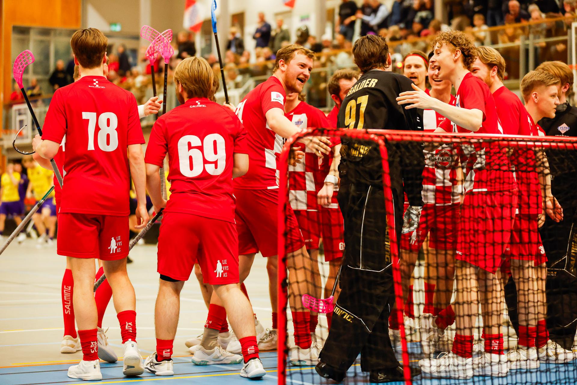 Bilder fra andre semifinalekamp mellom Sveiva og Tunet 23. mars 2026.