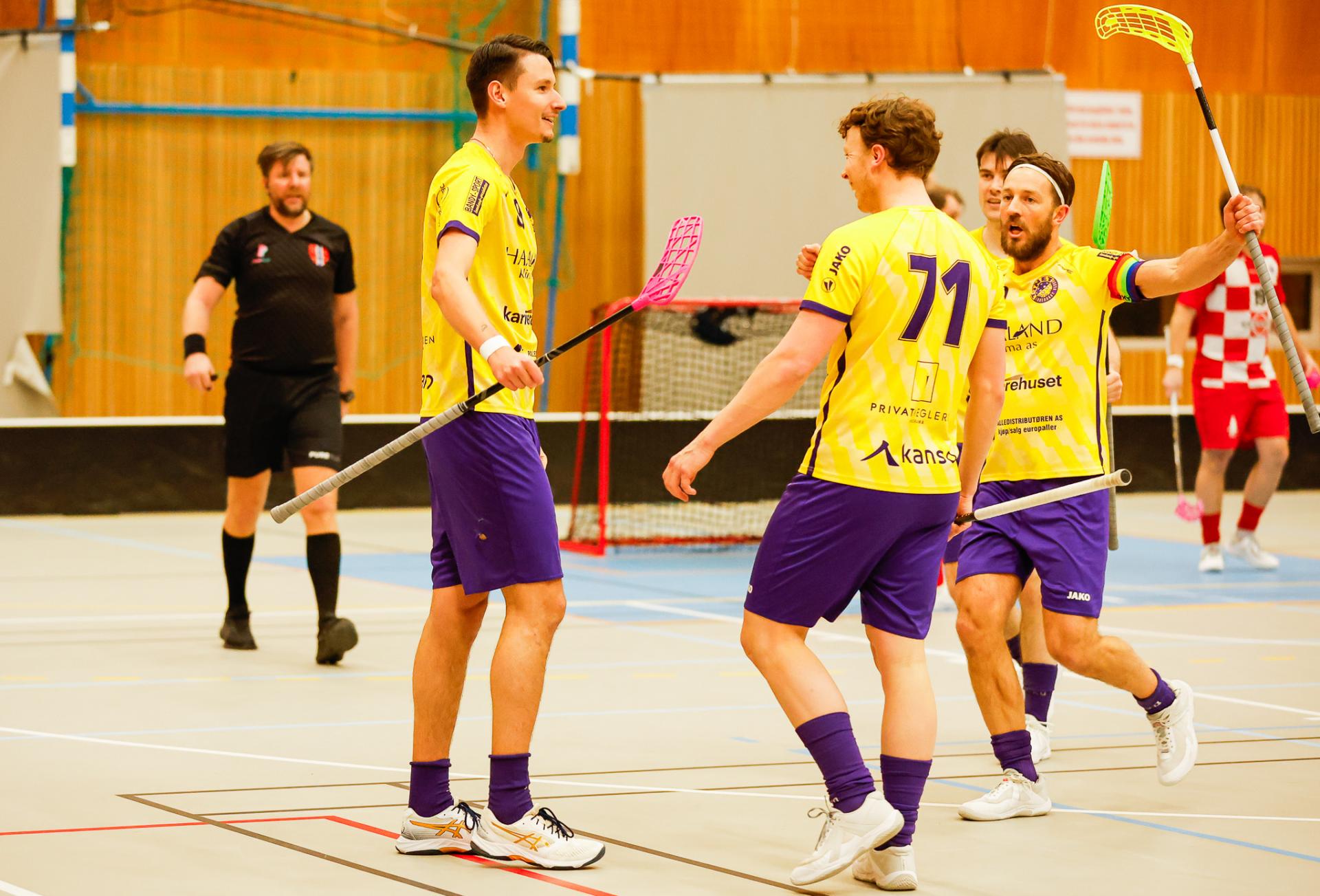 Bilder fra andre semifinalekamp mellom Sveiva og Tunet 23. mars 2026.