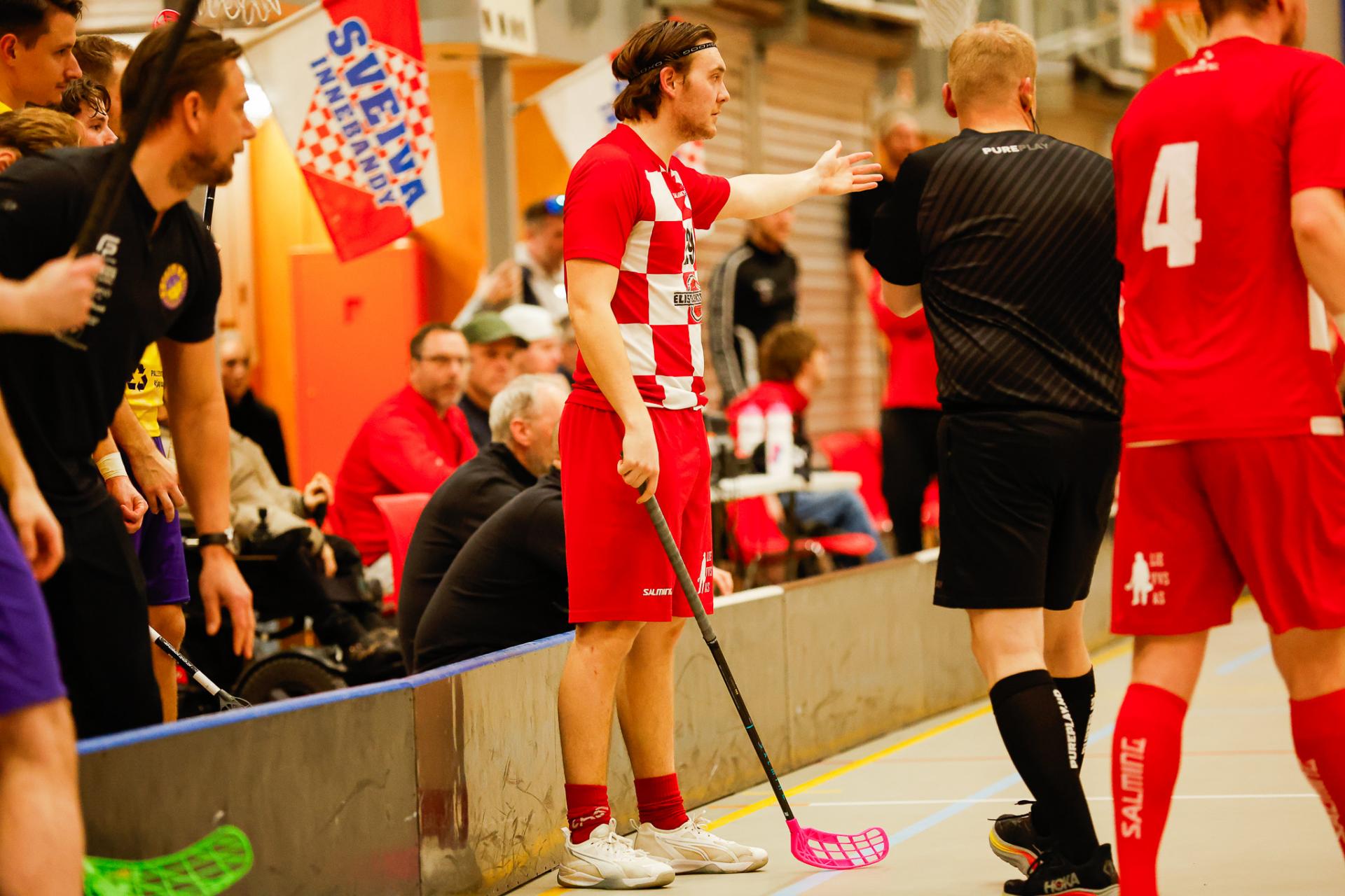 Bilder fra andre semifinalekamp mellom Sveiva og Tunet 23. mars 2026.