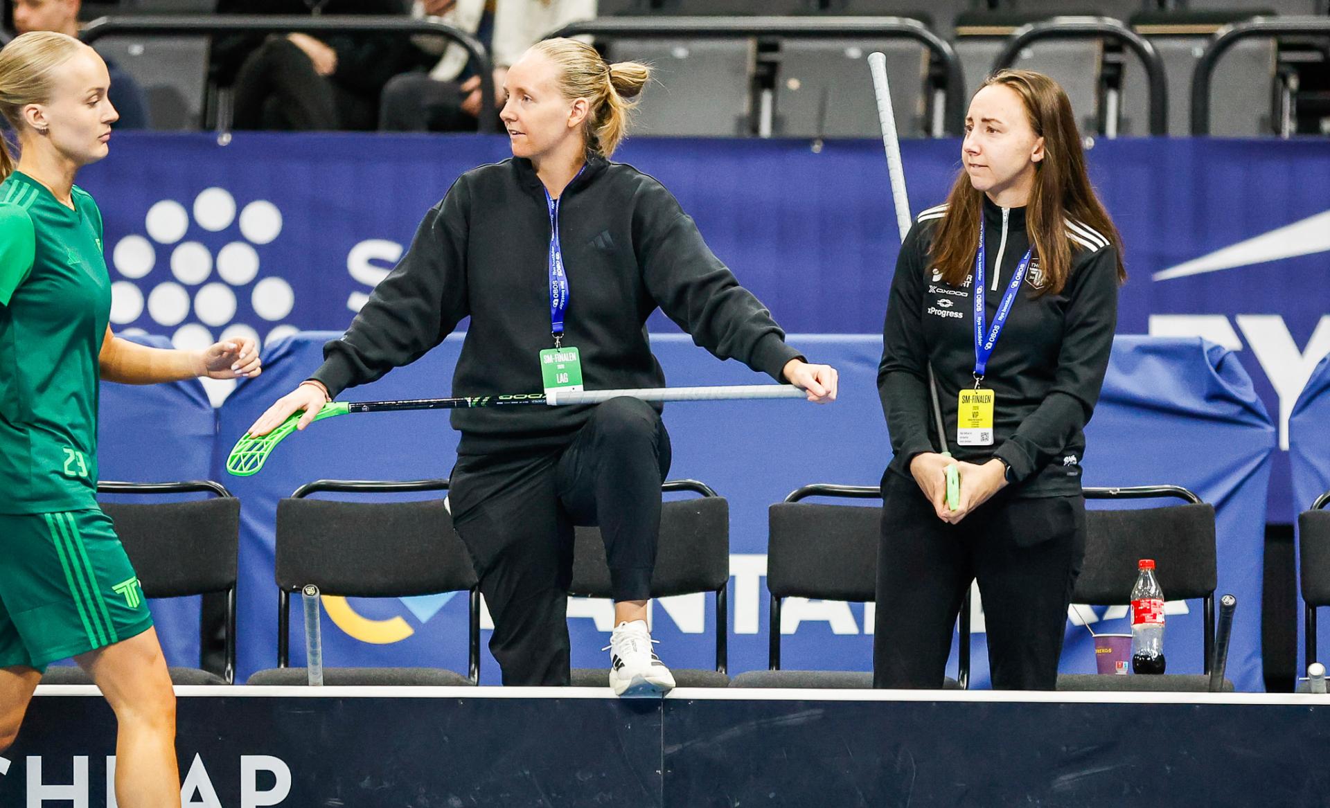 Bilder fra SM-finalen for kvinner mellom Team Thorengruppen og Kalmarsund i Avicii Arena 25. april 2026.