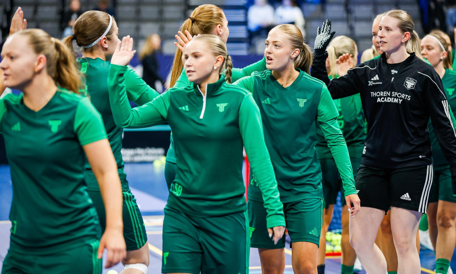 Bilder fra SM-finalen for kvinner mellom Team Thorengruppen og Kalmarsund i Avicii Arena 25. april 2026.