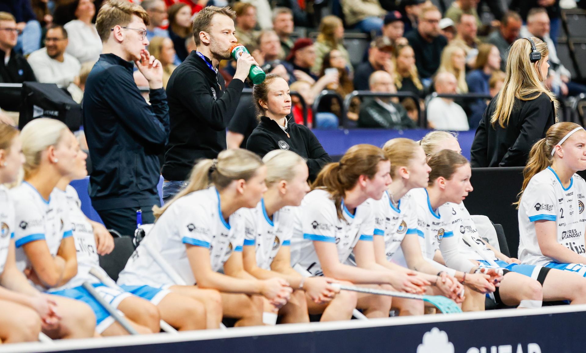 Bilder fra SM-finalen for kvinner mellom Team Thorengruppen og Kalmarsund i Avicii Arena 25. april 2026.