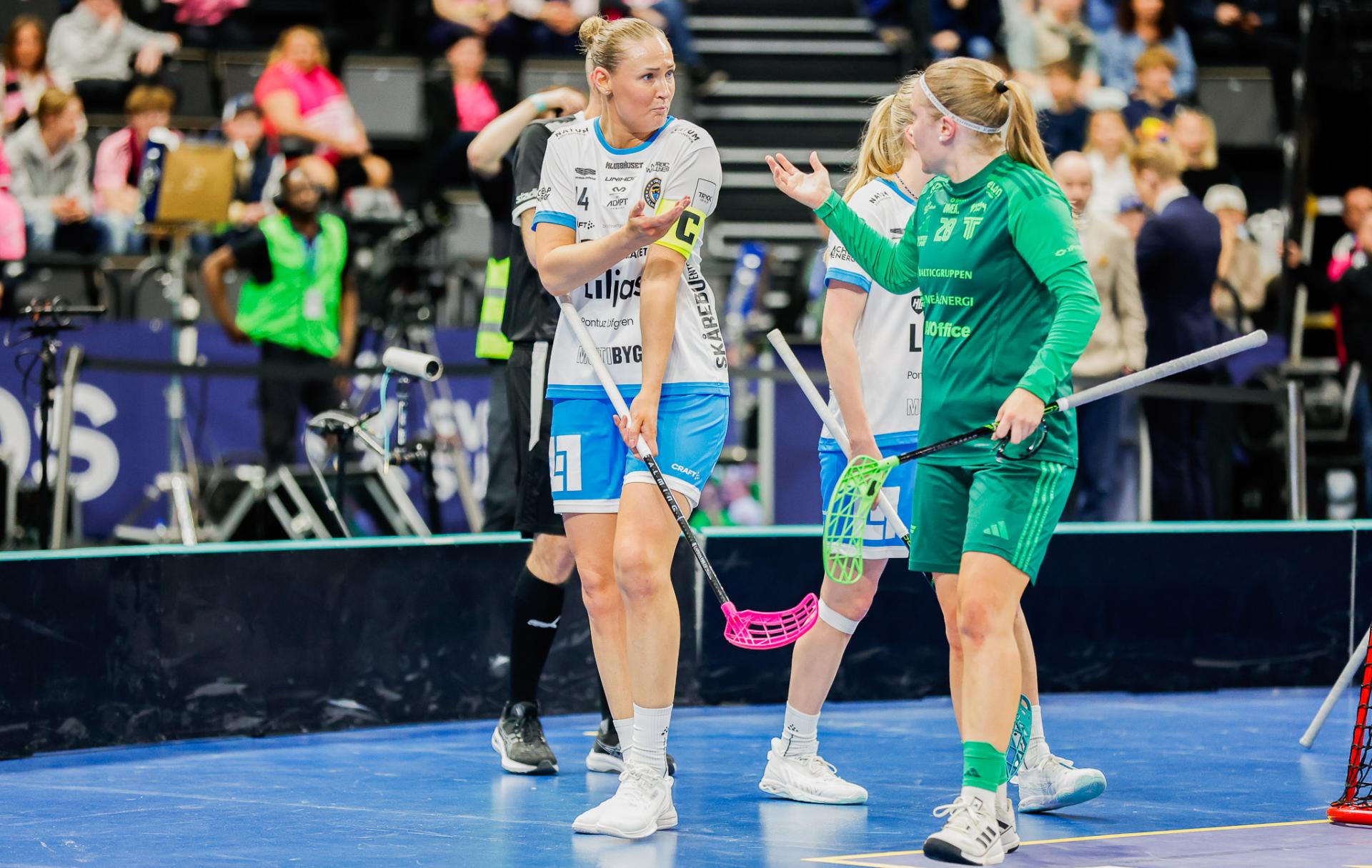 Bilder fra SM-finalen for kvinner mellom Team Thorengruppen og Kalmarsund i Avicii Arena 25. april 2026.