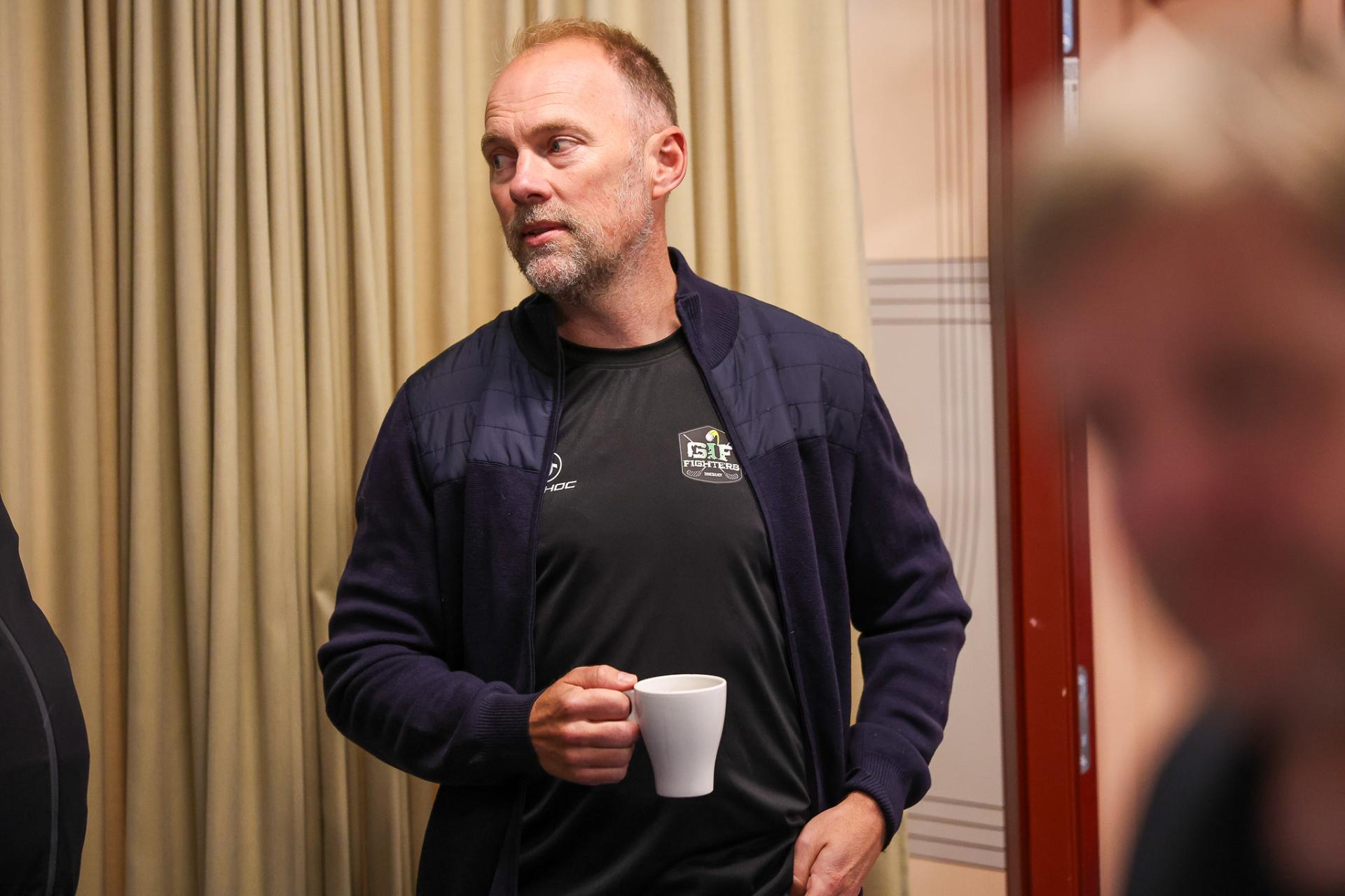Bilder fra kick-off med eliteseriene 31. august 2026 på Ullevål stadion.
