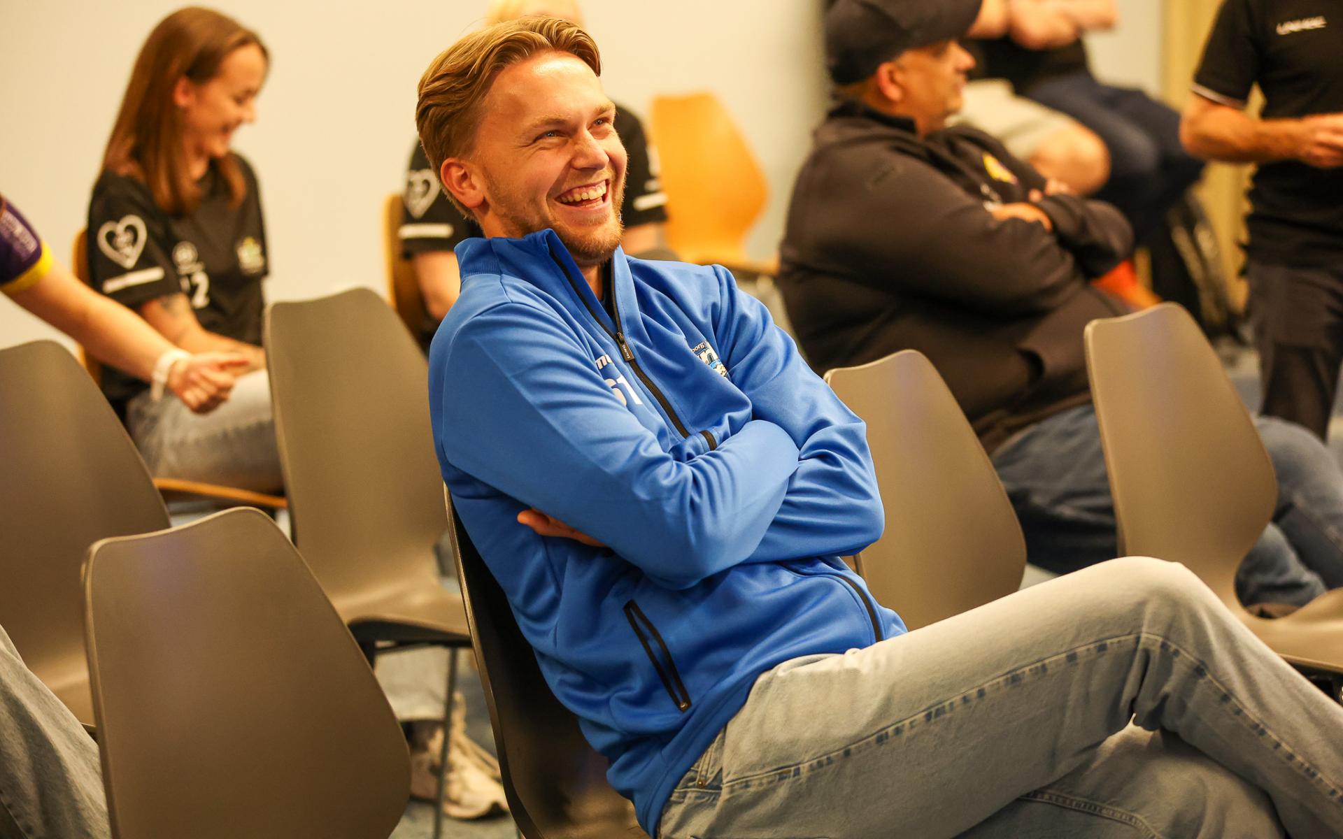 Bilder fra kick-off med eliteseriene 31. august 2026 på Ullevål stadion.
