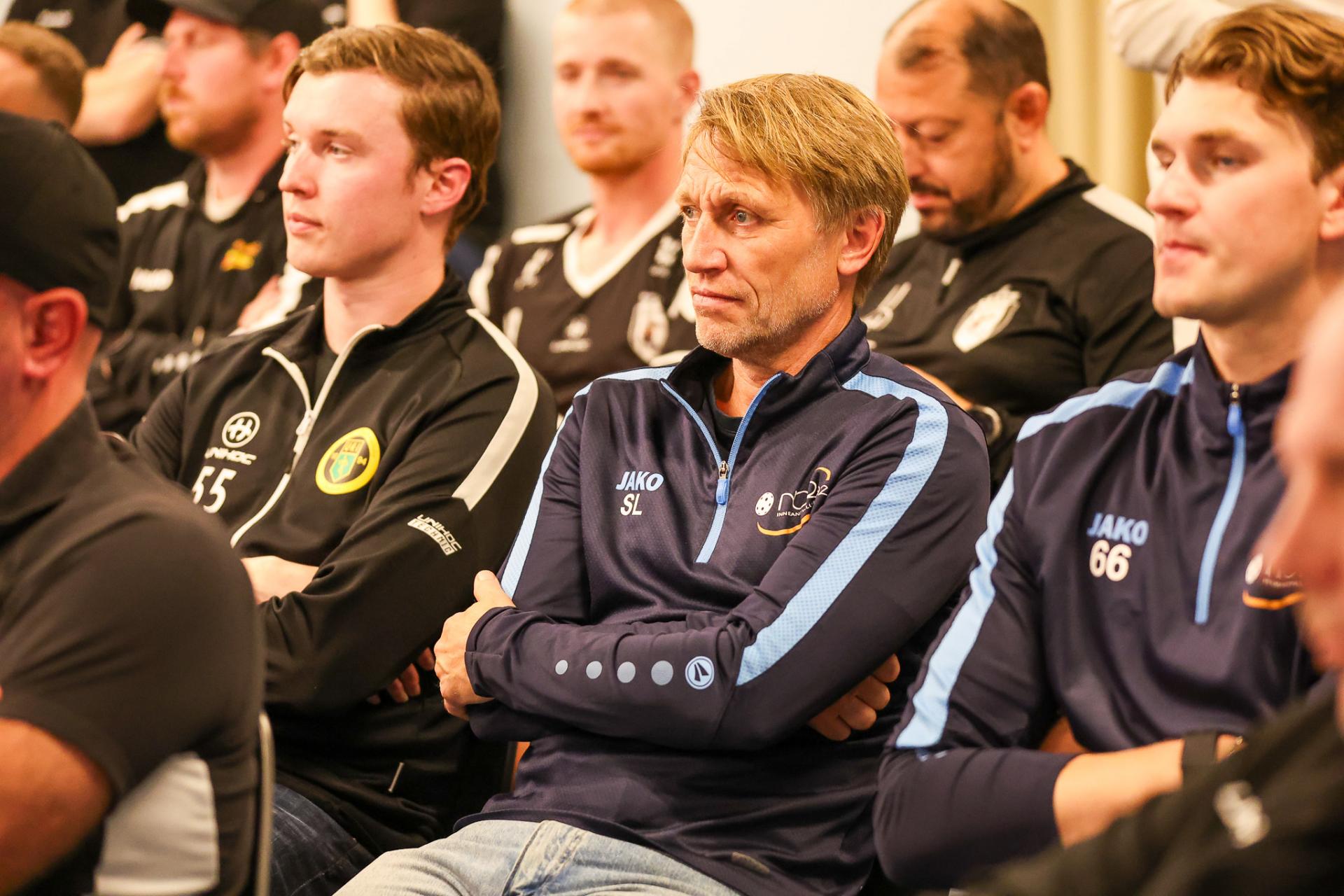 Bilder fra kick-off med eliteseriene 31. august 2026 på Ullevål stadion.
