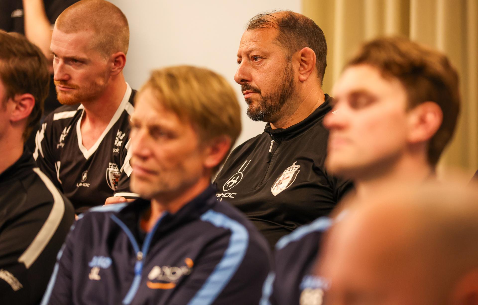 Bilder fra kick-off med eliteseriene 31. august 2026 på Ullevål stadion.