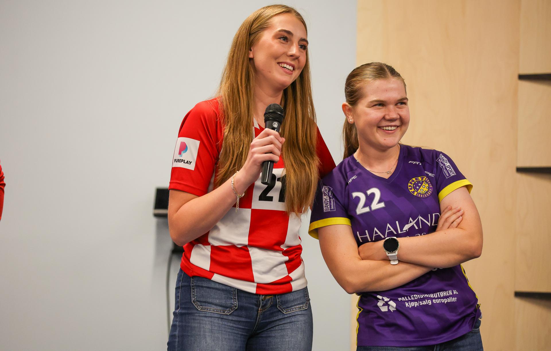 Bilder fra kick-off med eliteseriene 31. august 2026 på Ullevål stadion.