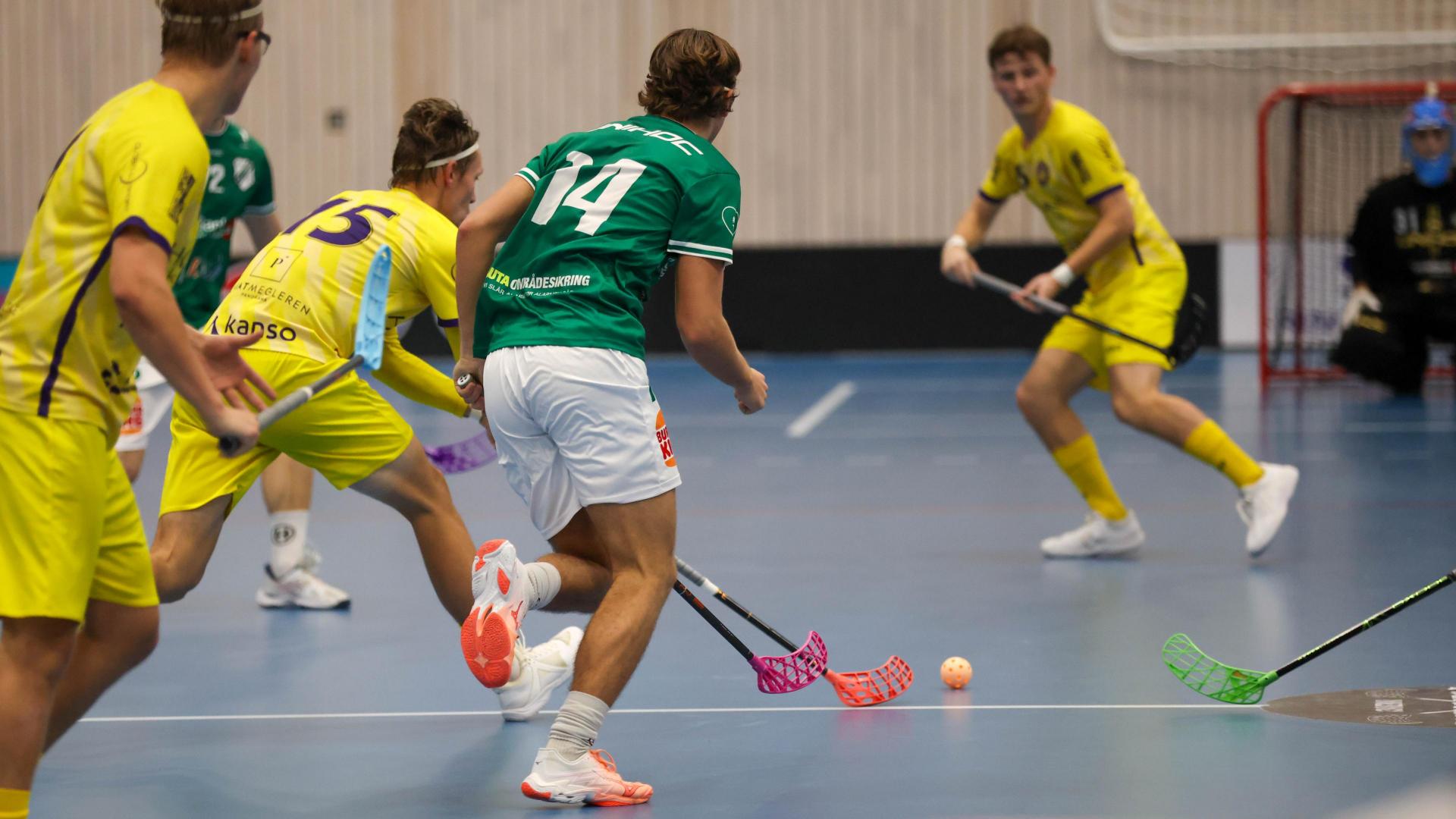Bilder fra Slattumhallen og kampen mellom Gjelleråsen og Tunet i eliteserien for menn 2. oktober 2026.