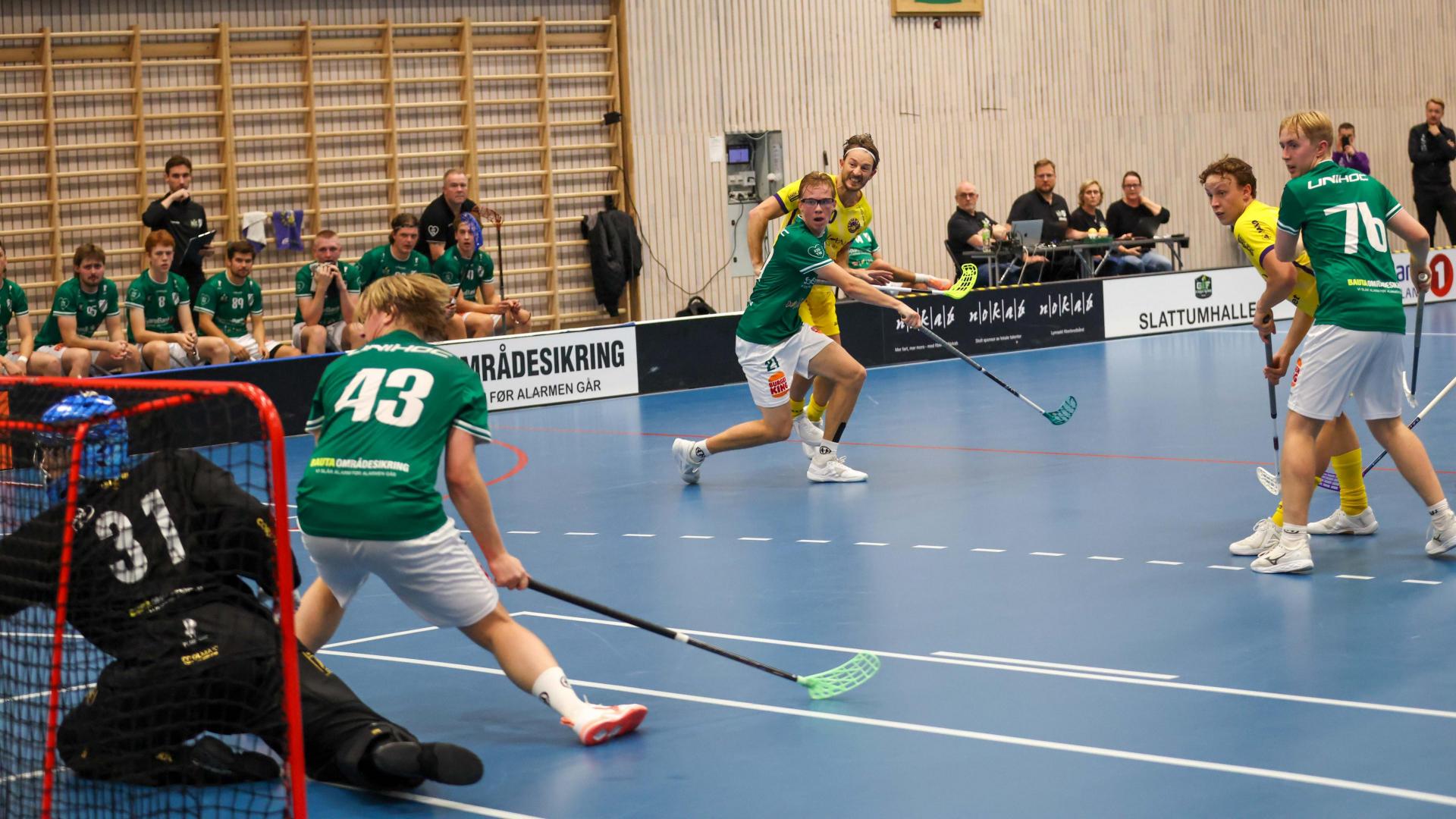 Bilder fra Slattumhallen og kampen mellom Gjelleråsen og Tunet i eliteserien for menn 2. oktober 2026.