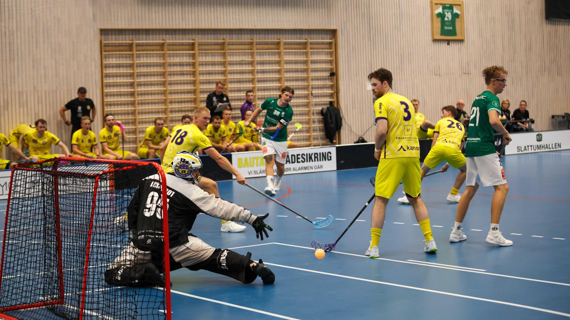 Bilder fra Slattumhallen og kampen mellom Gjelleråsen og Tunet i eliteserien for menn 2. oktober 2026.