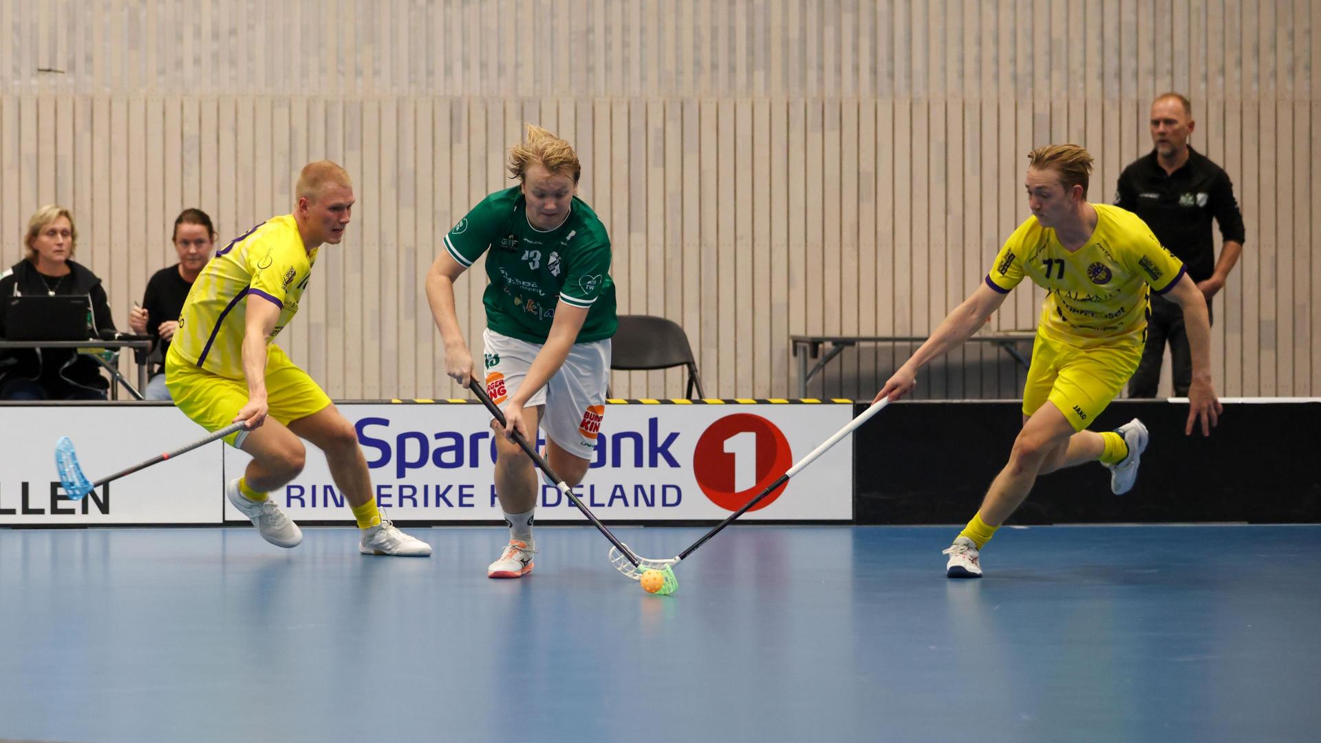 Bilder fra Slattumhallen og kampen mellom Gjelleråsen og Tunet i eliteserien for menn 2. oktober 2026.