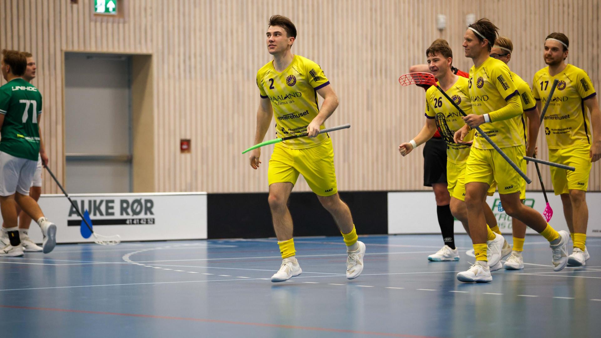 Bilder fra Slattumhallen og kampen mellom Gjelleråsen og Tunet i eliteserien for menn 2. oktober 2026.
