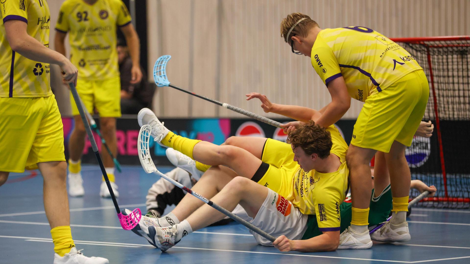 Bilder fra Slattumhallen og kampen mellom Gjelleråsen og Tunet i eliteserien for menn 2. oktober 2026.